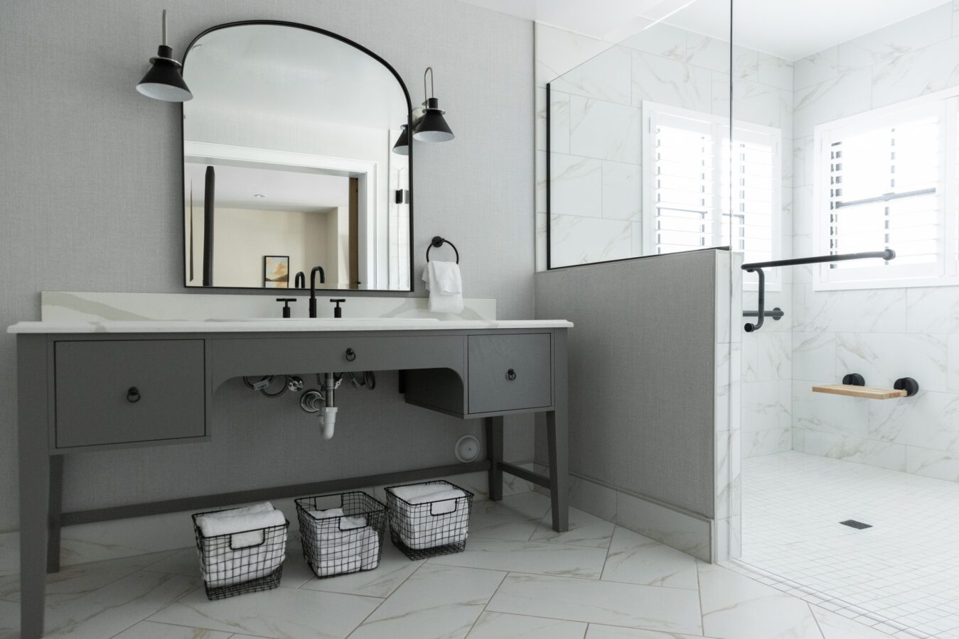 Luxury bathroom vanity