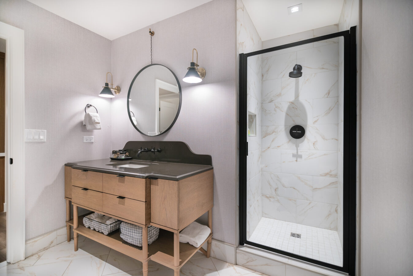 Spacious bathroom